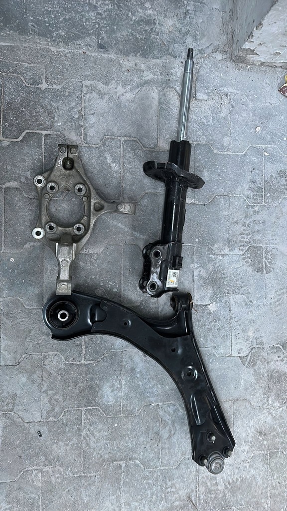 фото №1, Hyundai ioniq 5 2021- подвеска левая амортизатор