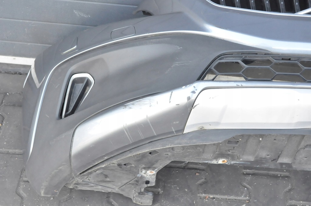 фото №7, Volvo v40 ii cross country lift бампер перед передний 714-16