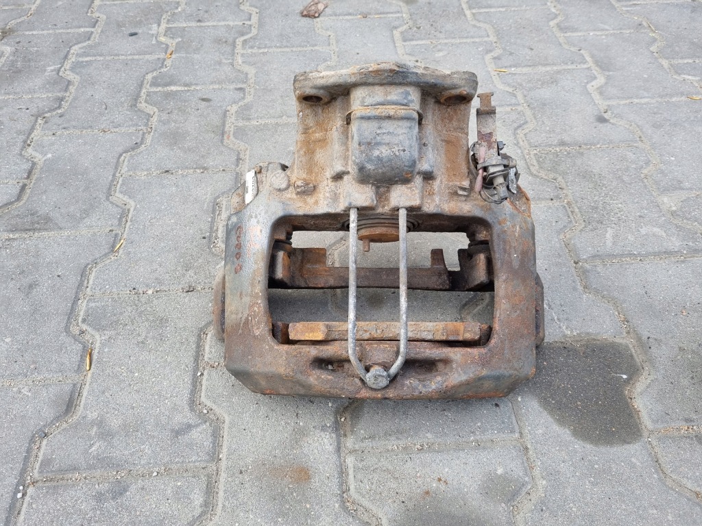 Супорт гальмівний правий лівий перед wabco renault gama d volvo fl ii r17.5 Недорого