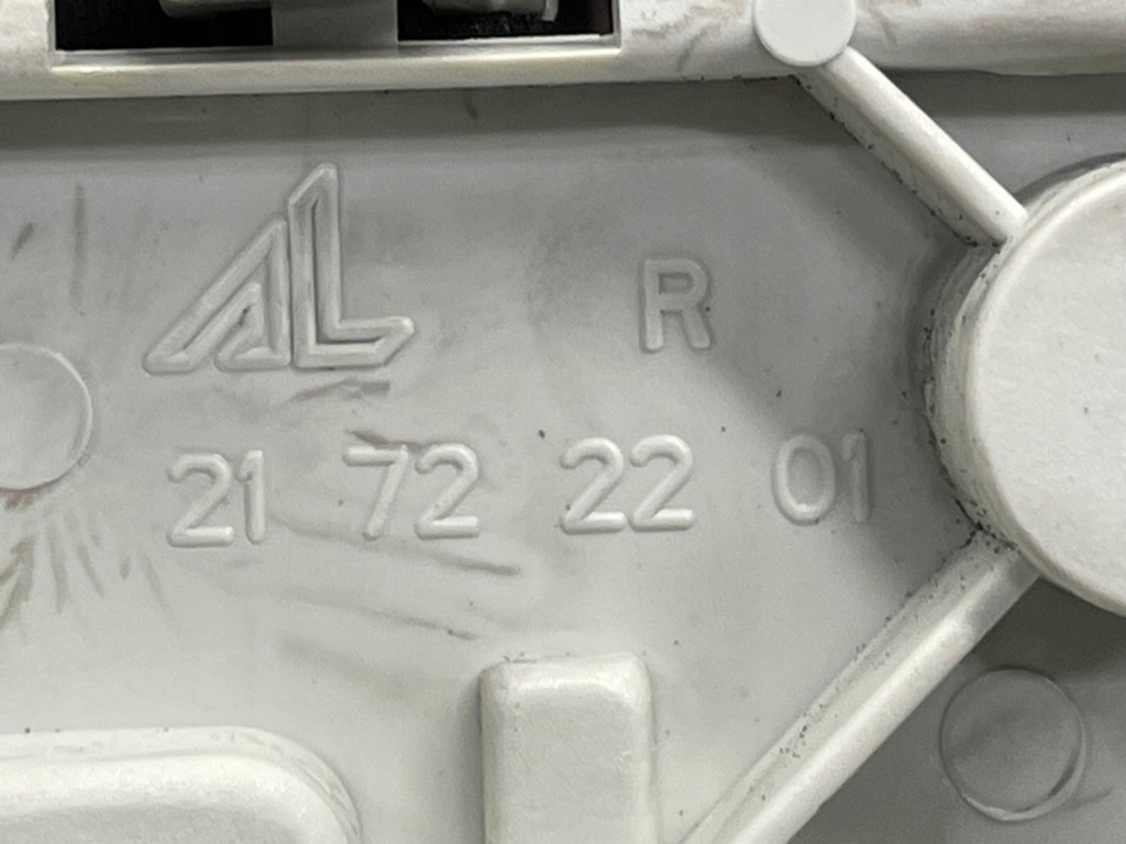 фото №12, Opel zafira b 2010 правая сторона лампа задняя