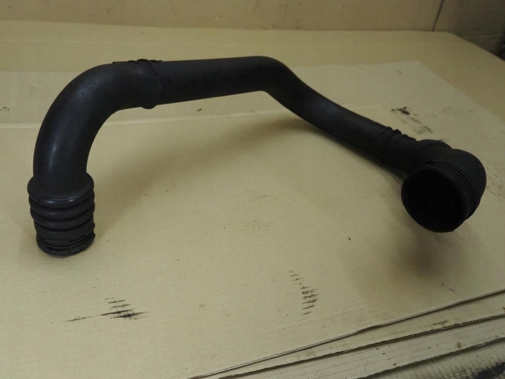 фото №1, Шланг повітря master 2 ii 03- 2.2 2.5 8200560052 патрубок інтеркулер