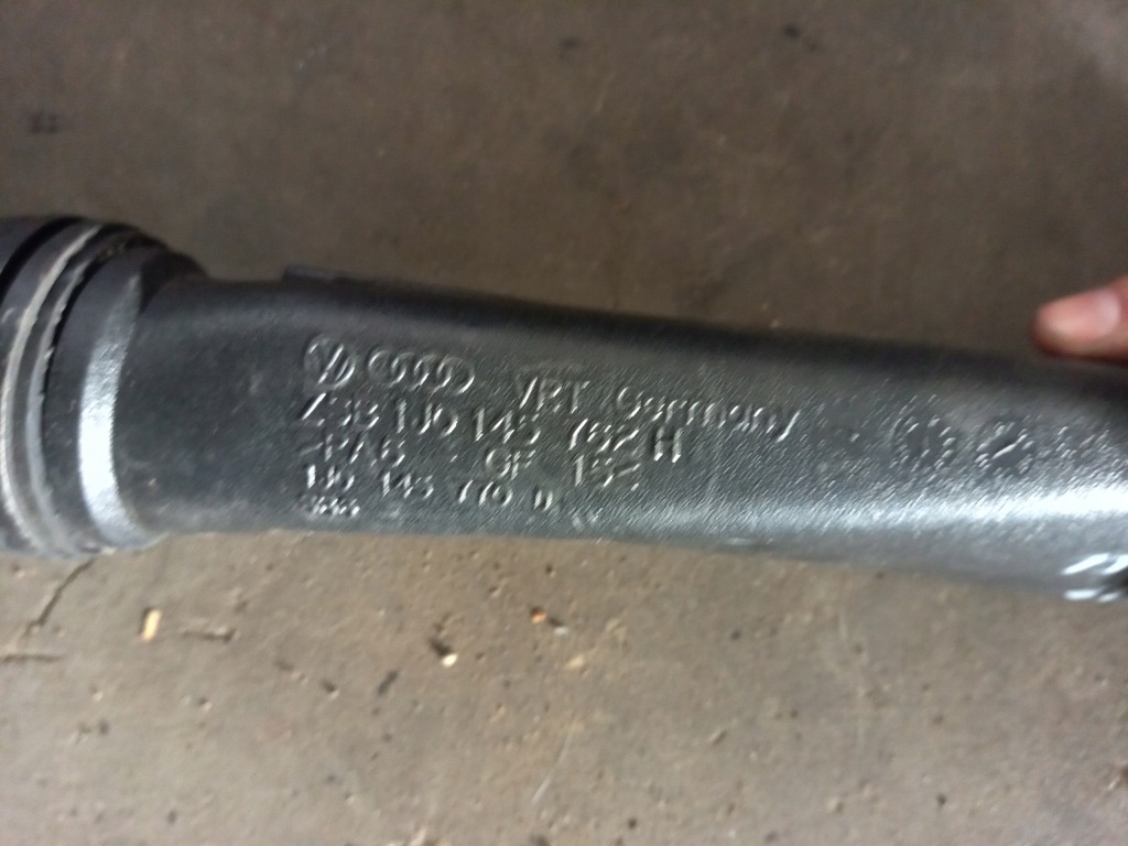 фото №8, Труба впуска воздуха 1.9 seat leon toledogolf iv 1j0145762h 0281002177
