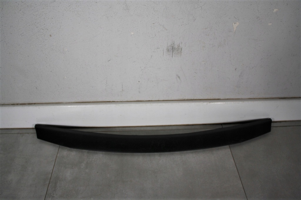 фото №1, Dacia оригінальний номер 8200567224 молдинг декоративна / захисна, решітка радіатора