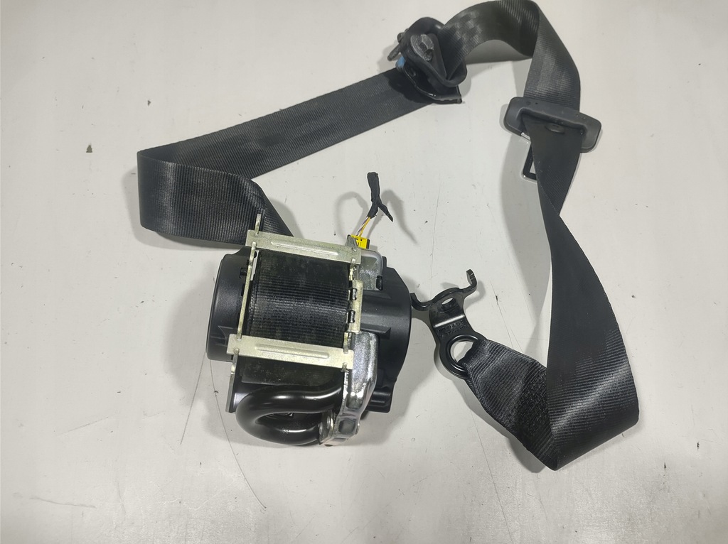 фото №1, Volvo xc40 20r pas безопасности левый перед 32149121