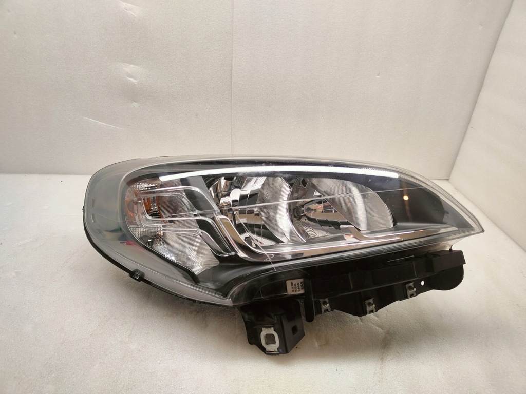 фото №1, Fiat doblo ii lift тонированная zw лампа правый перед 521094560