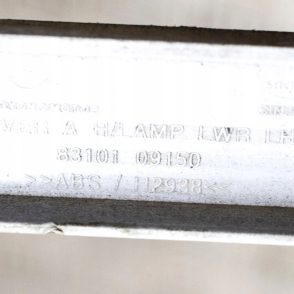 фото №6, Ssangyong kyron 2006 левая сторона молдинг pod фара передняя