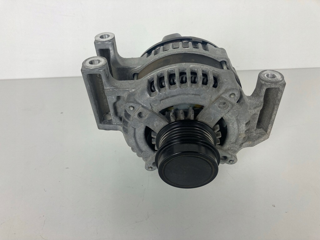 фото №4, Opel insignia b 2.0t генератор 13592811