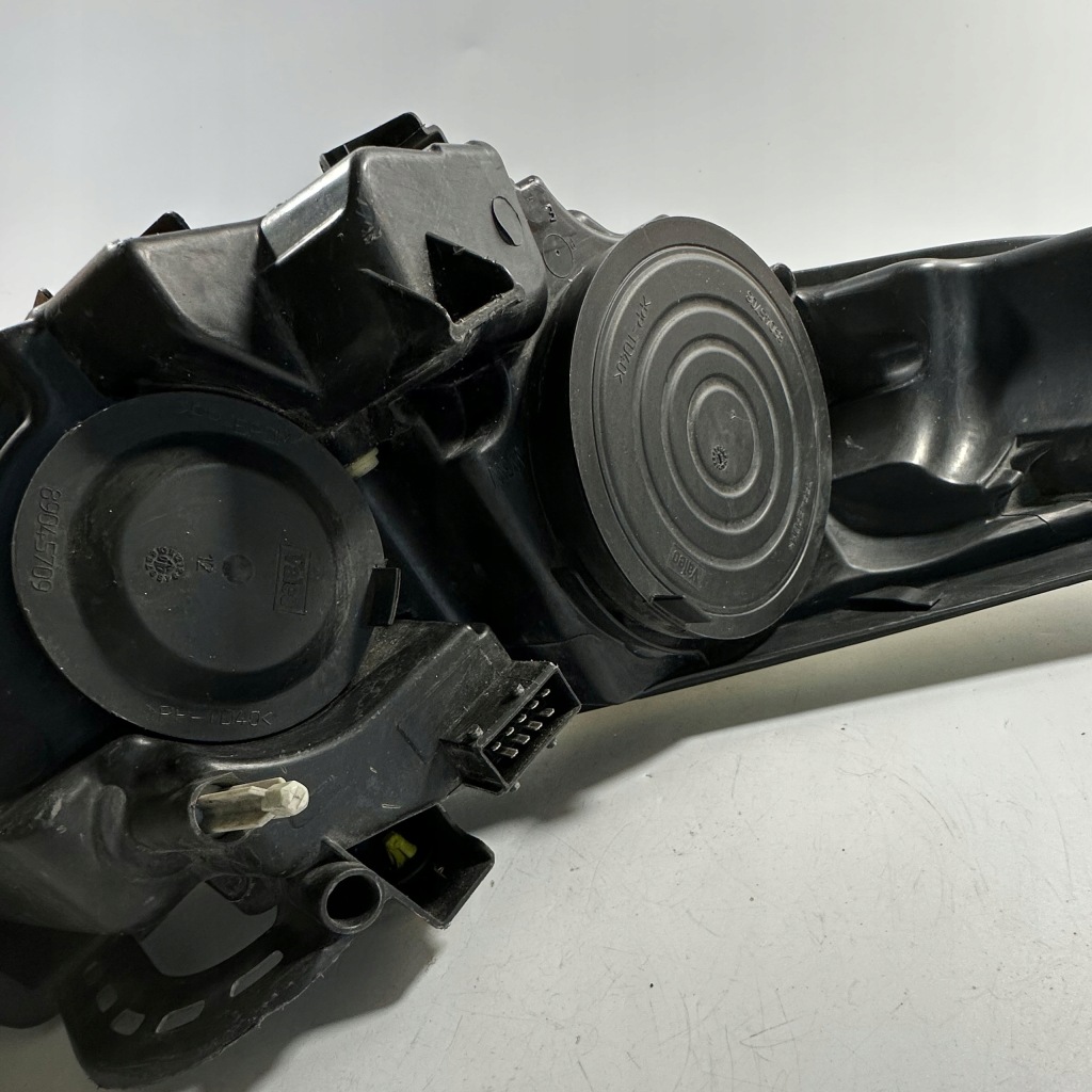 Лампа левая перед peugeot 207 9683683680 Недорого