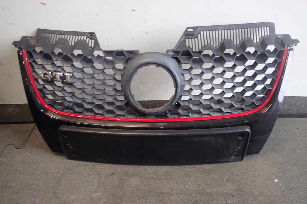 фото №1, Решётка радиатора vw golf v gti 1k