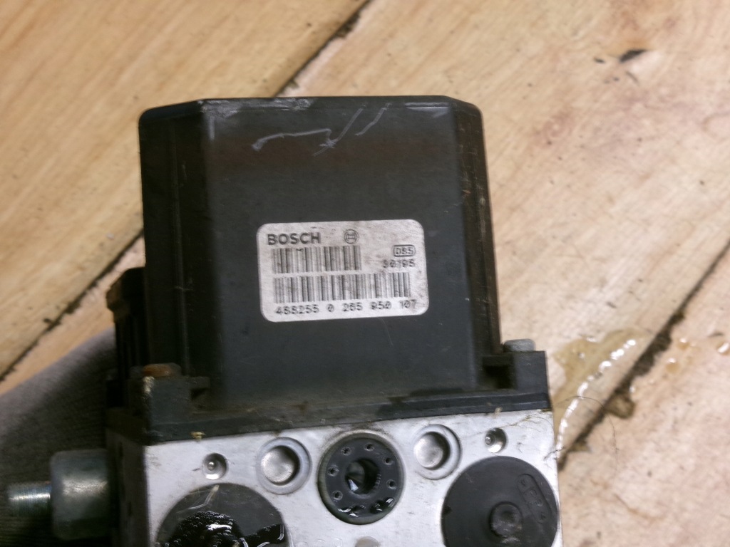 фото №2, Mazda rx8 насос abs 0265950107