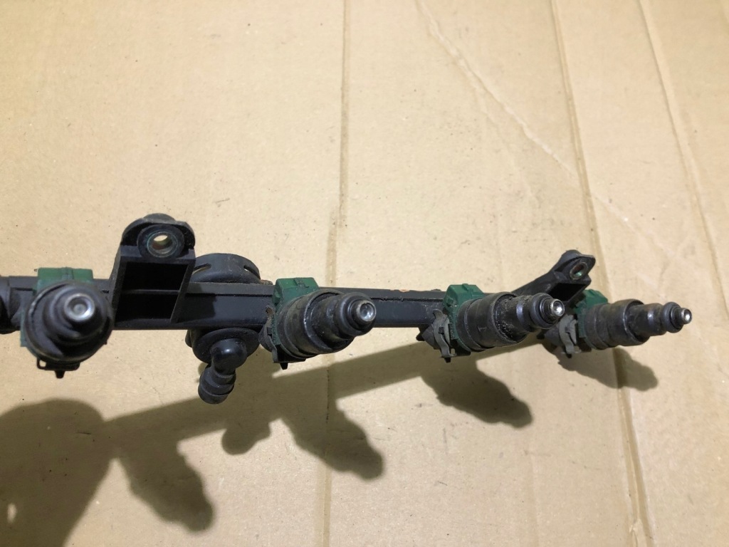 фото №3, Молдинг упорскування форсунки renault kangoo i 1.4