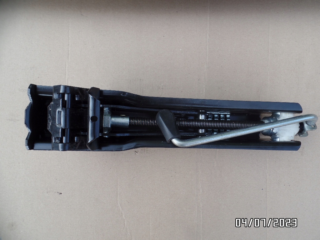 фото №7, Домкрат набір vw passat b6 kombi 3c5012115d