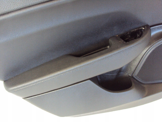 фото №4, Оббивка двері лівий задня alfa romeo giulia