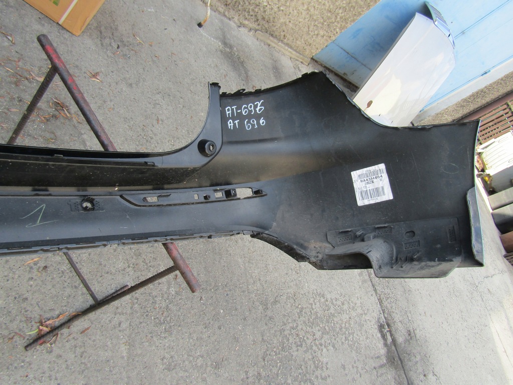 фото №7, Volvo v60 ii kombi бампер задня 18-21r