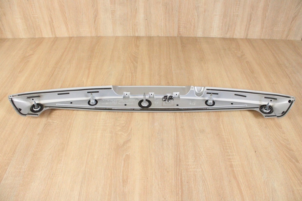 фото №5, Спойлер крышки багажника kia sorento ii xm 872102p000 2.2l дизель 145kw