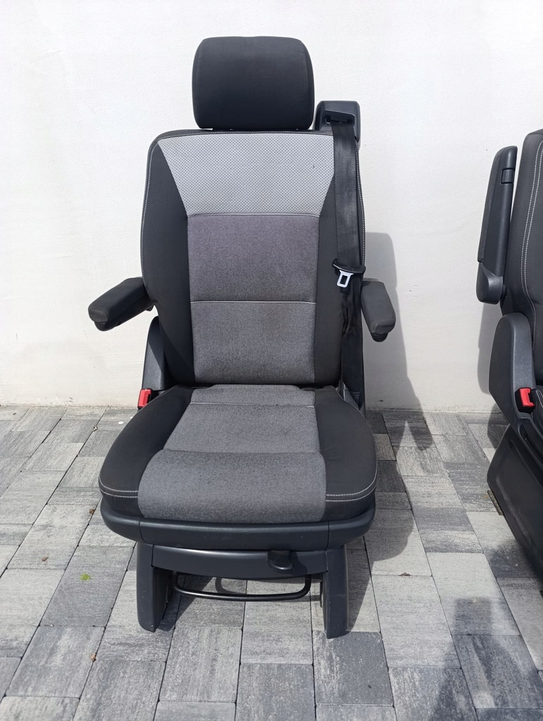 фото №6, Vw t5 t6 multivan сиденья поворотные второй/третий ряд