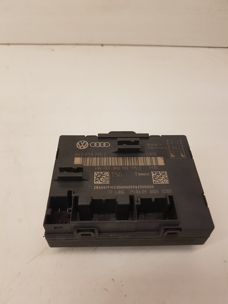 фото №1, Модуль двері правий задня audi a4 b8 a5 q5 8k0959795c