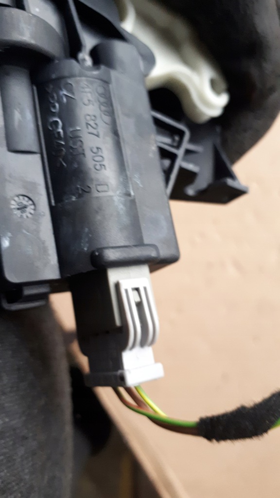 фото №5, Audi a4 b8 s4 замок кришки задня sedan