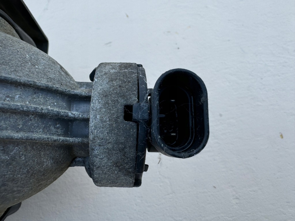 фото №12, Hyundai ix35 09-15r противотуманная фара противотуманный левый 92202-3j000