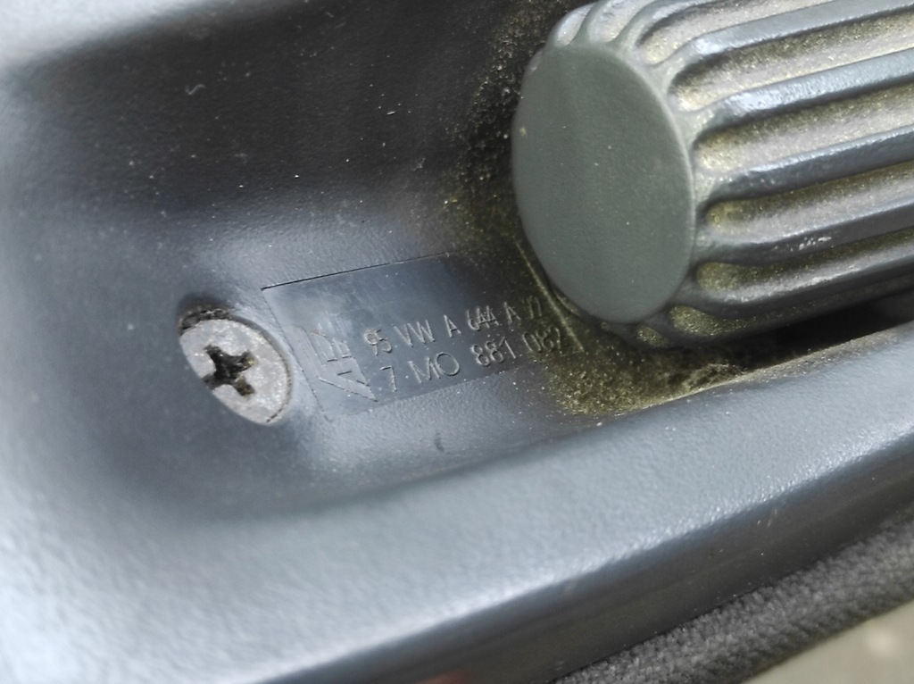 фото №5, Підлокітник сидіння правий bok лівий перед vw sharan mk1 lift 7m0881082