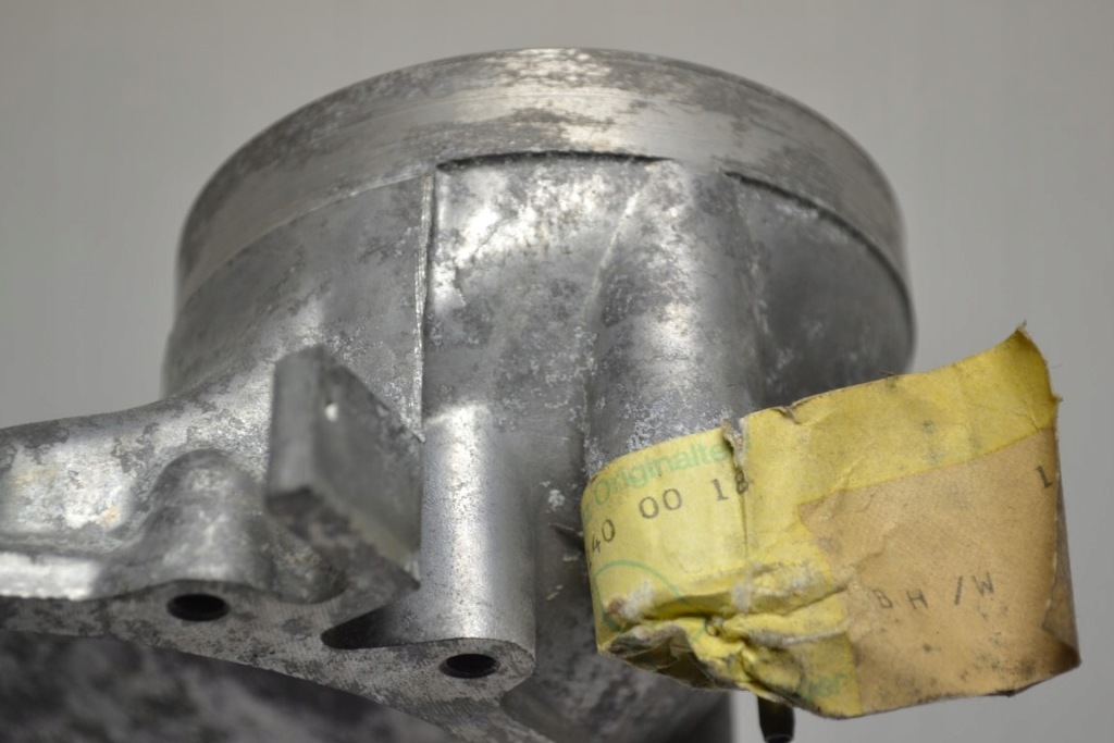 Mercedes w126 r107 m117 корпус нижняя впрыска kjet Недорого