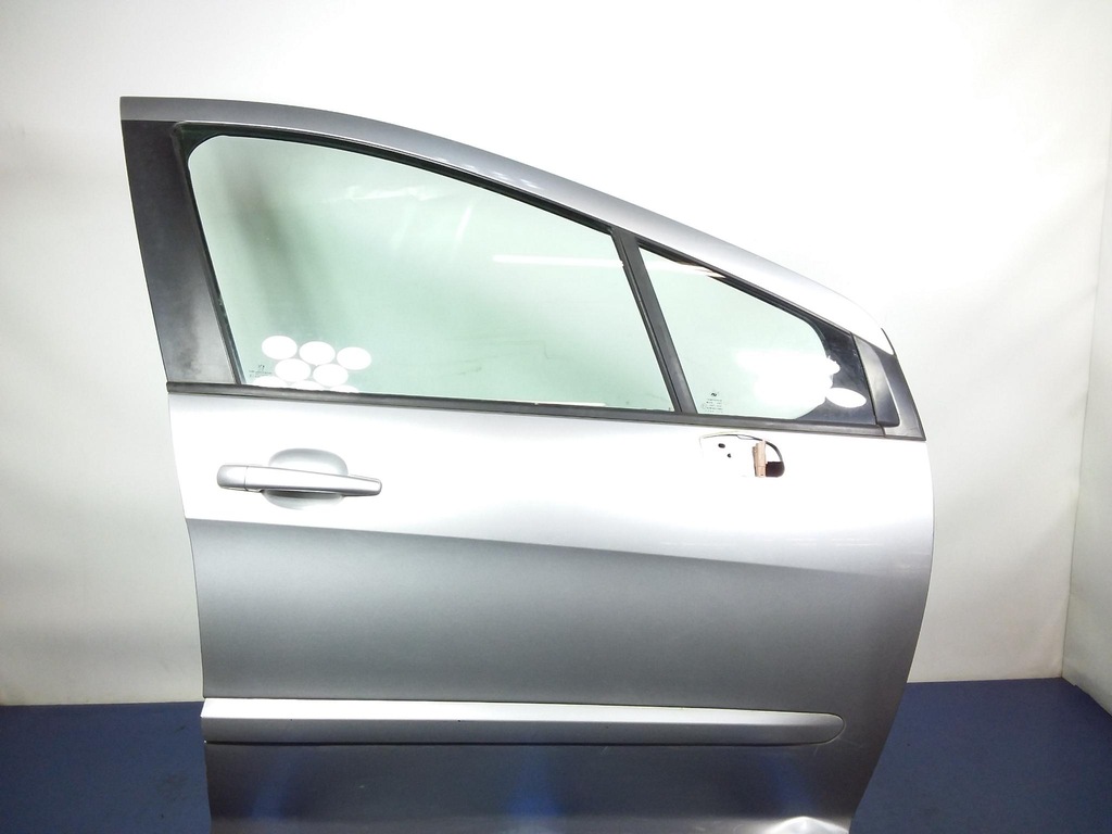 фото №1, Peugeot 308 t7 lift дверь перед правое ezr
