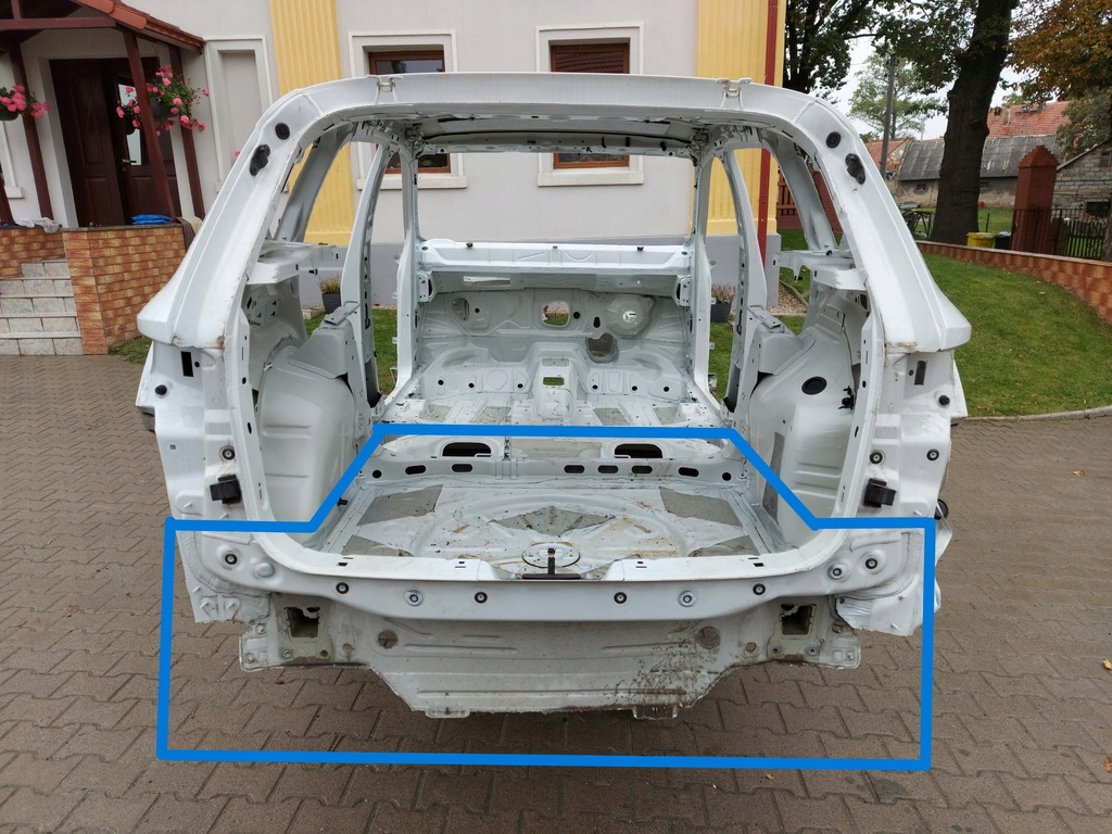 фото №1, Cupra ateca pas задняя dupa поддон