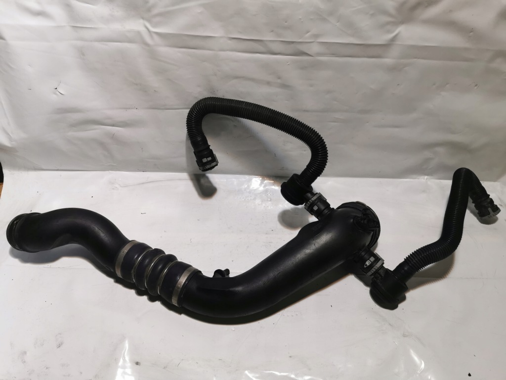 Пабтрубок  труба turbo интеркулер bmw 1071956 23557610 70380530 7722006 Недорого