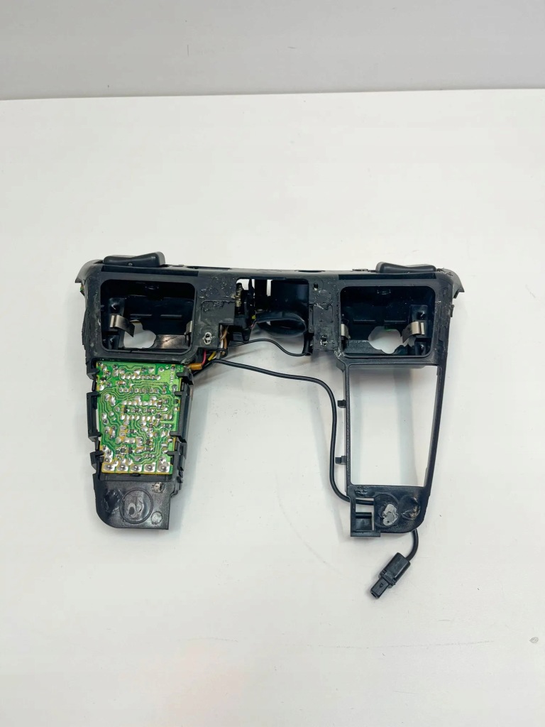 Освещение внутреннее mercedes-benz sl r129 a1298200501 33939995 5.0l Доставка