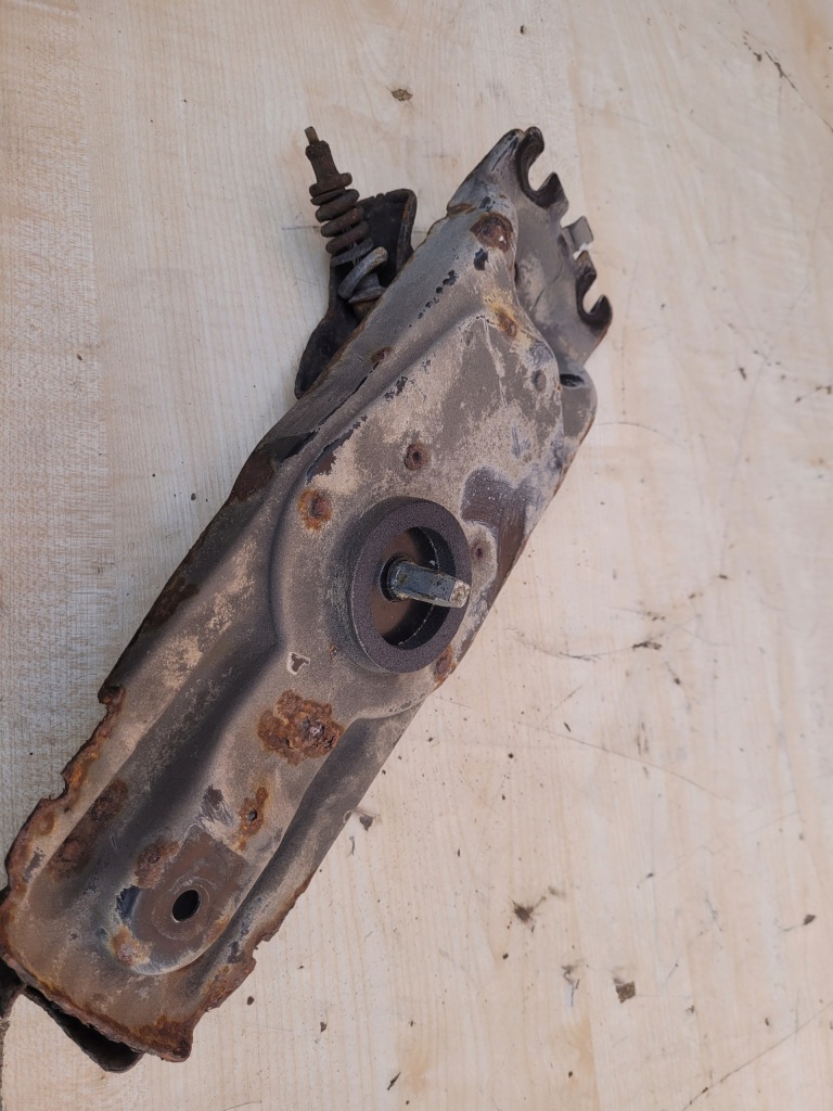 фото №11, Jeep cherokee kk 07-12 подъемник колеса запасного