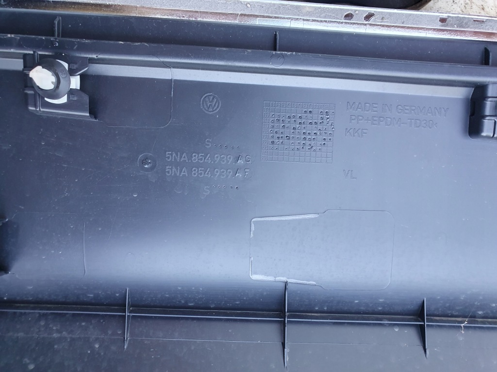 фото №9, Молдинг дверь левый перед vw tiguan ii