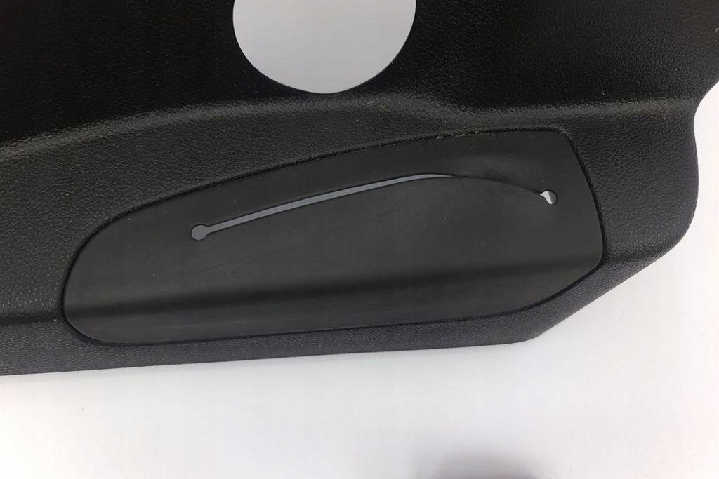 фото №16, Элементы сиденье renault megane iv grandtour k9a/m_ 1339458x 1.2l бензиновый