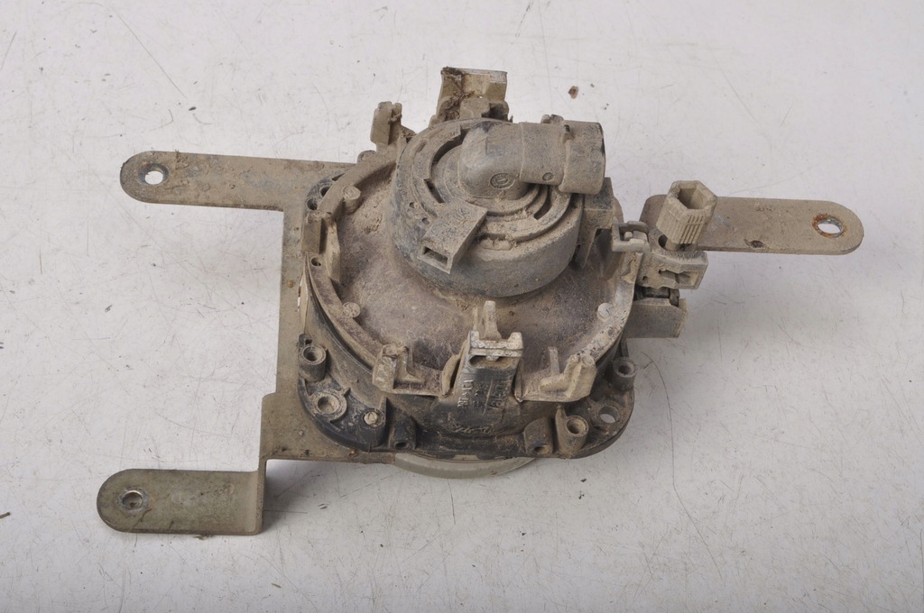 фото №3, Suzuki wagon r+ противотуманная фара правый