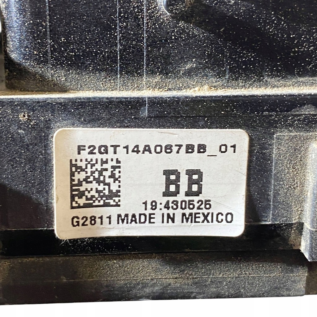 фото №9, Ford edge ii 2015 рамка / модуль предохранителей