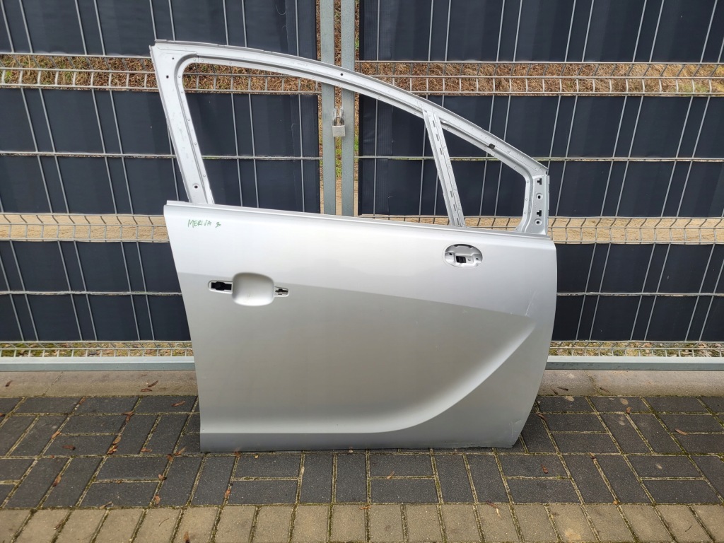 фото №1, Opel meriva b - дверь правый перед