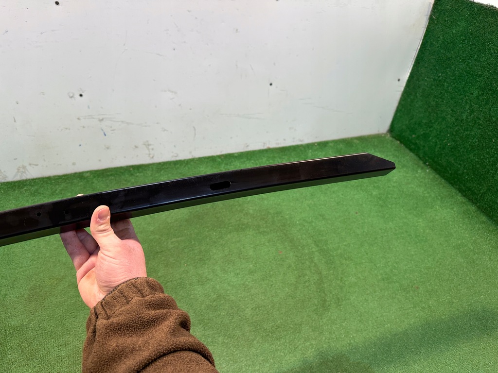 фото №14, Porsche taycan 9j1 кронштейн підсилювач поперечний 9j1814153y