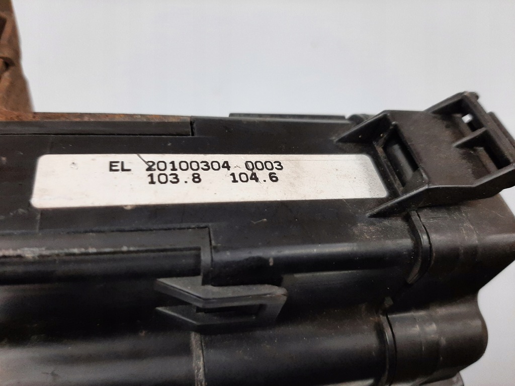 фото №6, Hyundai ix35 2.0 crdi коробка запобіжників