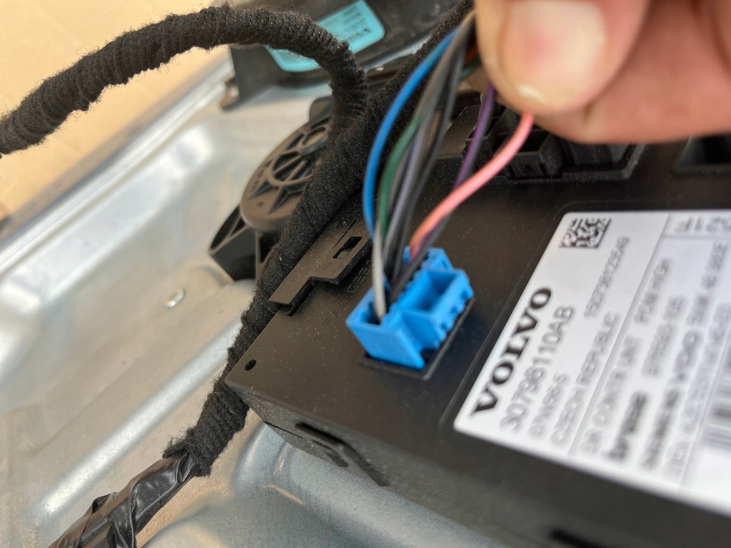 фото №8, Двері праве передні volvo s40 ii v50 2007-2012 lift 490-46