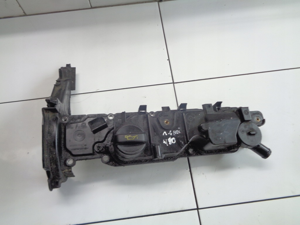 фото №1, Peugeot 1.6hdi 9h05 крышка клапанов 9688939180