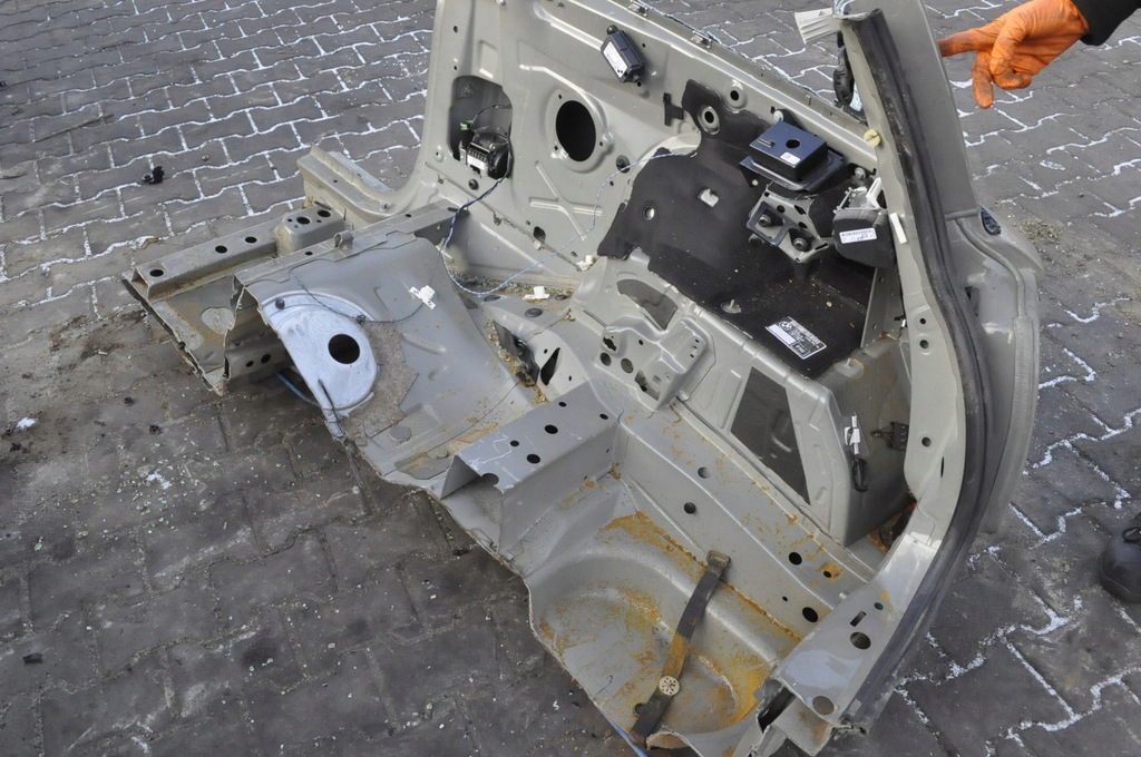 фото №7, Mini f56 чверть крила правий задня задній