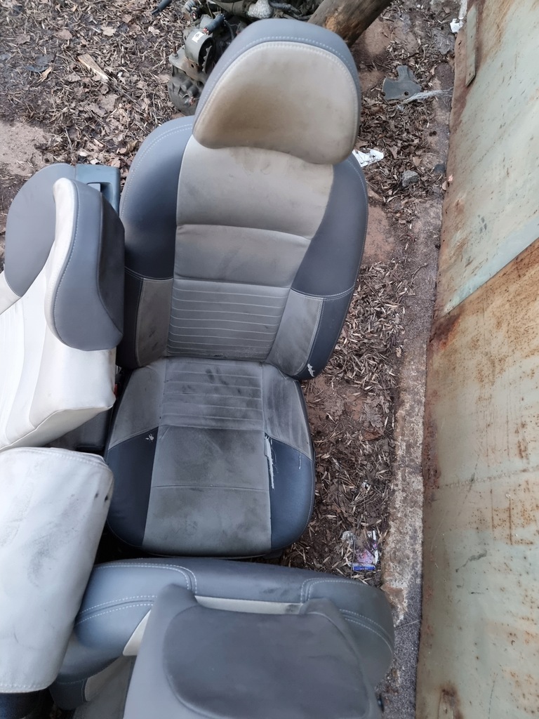 фото №6, Сидіння сидіння volvo v50 світлий комплект заднє сидіння