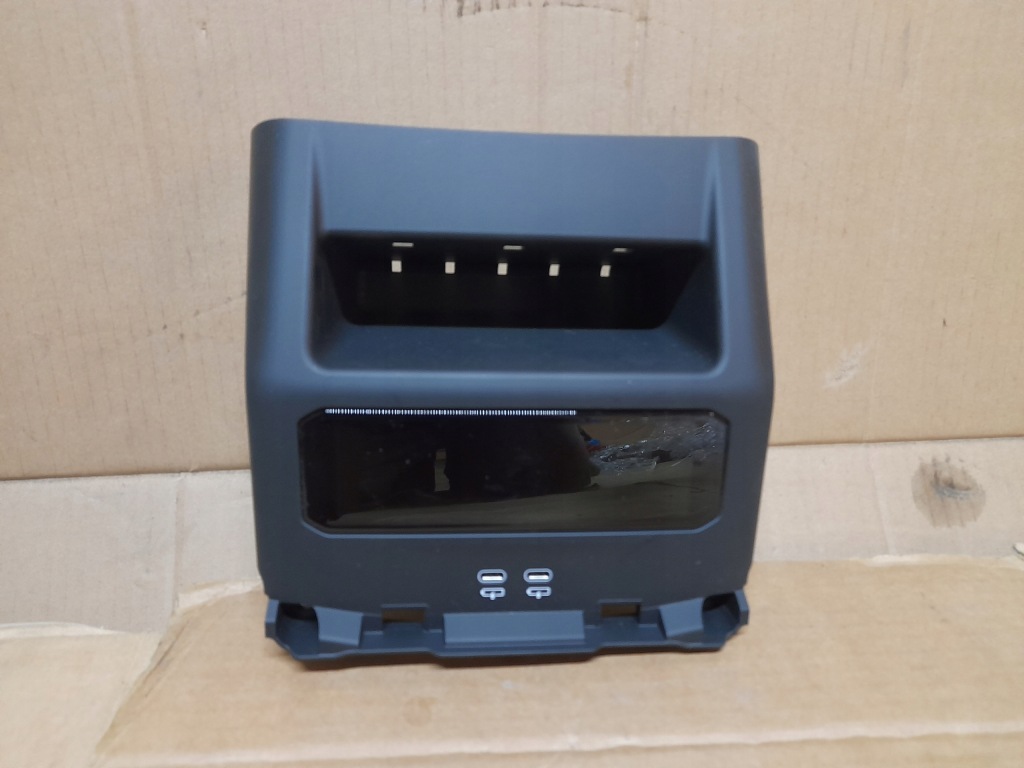 фото №1, Захист корпус консолі центральної bmw 5 g61