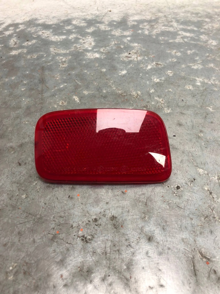 Купити Відбивач лампи правий задній mini f60 7378714