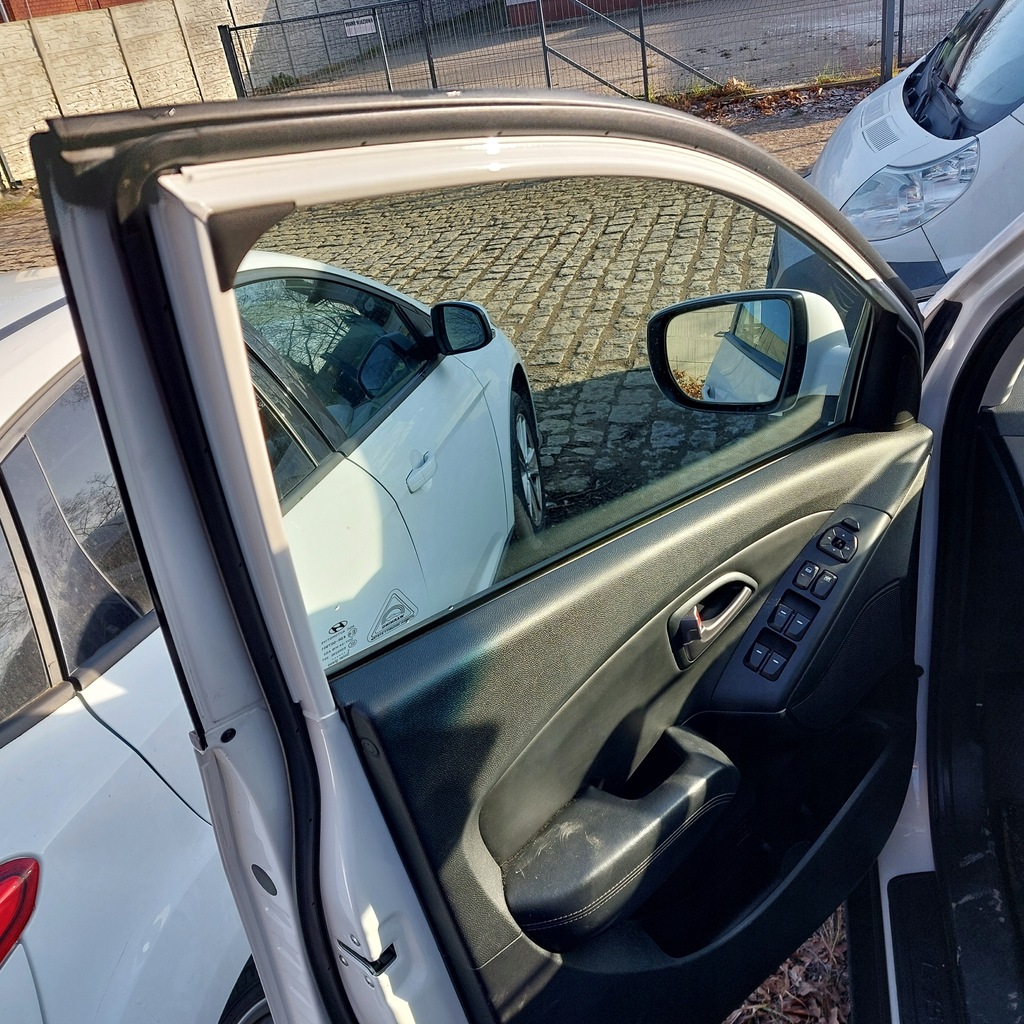 фото №9, Hyundai ix35 двері ліва передні код лакофарбового покриття tcw