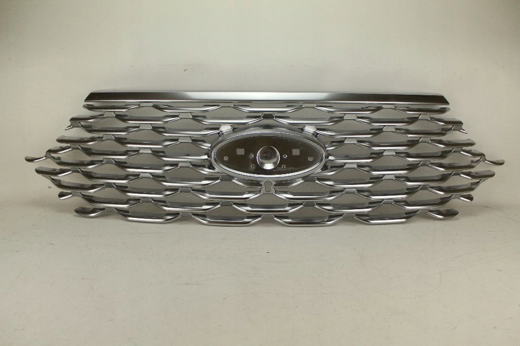 фото №1, Решітка радіатора решітка радіатора ford explorer platinum lb5b-8150-daw