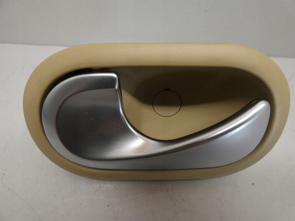 фото №2, Ручка внутренняя левая перед задняя renault modus 04-12 310579