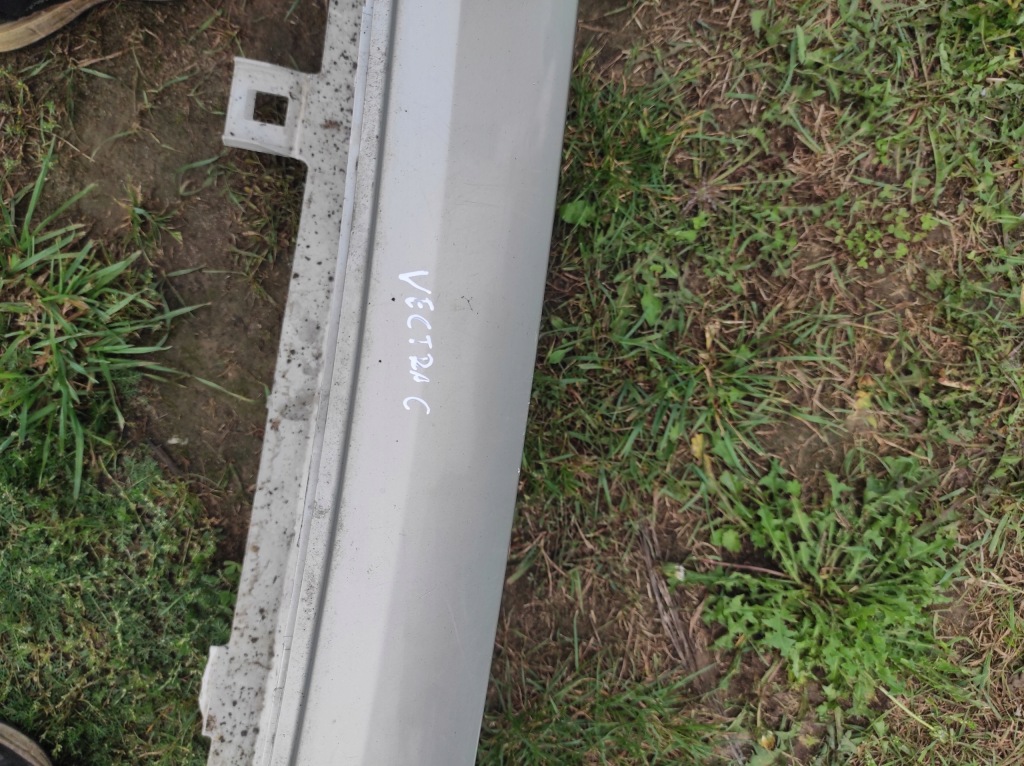 Бампер задний opel vectra c1384914 Оригинал