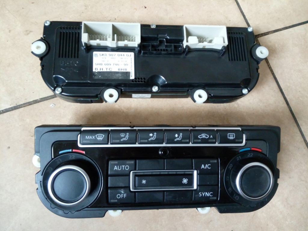 фото №1, Панель обдув кондиціонер vw passat tiguan golf oryg.