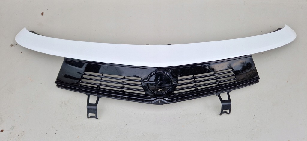 фото №1, Opel astra l 6 vi решётка радиатора камера