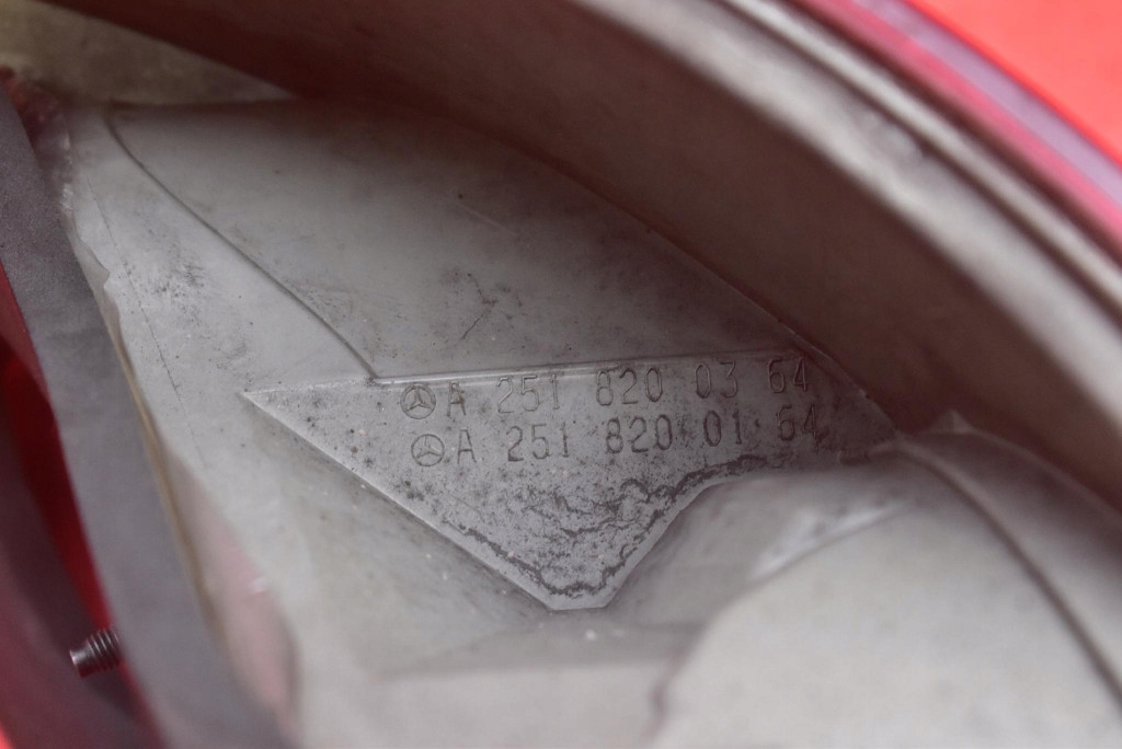 фото №8, Лампа левая задняя задняя a2518200364 mercedes r-klasa w251 long 05-10